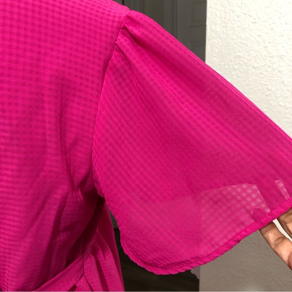 ISABEL MATERNITY By Ingrid & Isabel Pink Flutter Sleeve Maternity Top Sz S - Picture 7 of 12